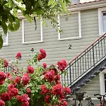 Guest house Alice Backyard - Apartments, & Exclusive Cave Saunas 4*