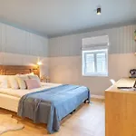 Gasthof Alice Backyard - Apartments, & Exclusive Cave Saunas
