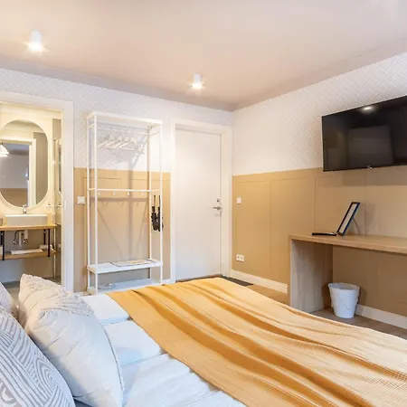 Alice Backyard - Apartments, & Exclusive Cave Saunas 4* Pärnu