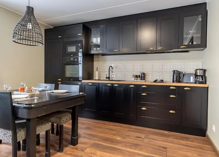 Alice Backyard - Apartments, & Exclusive Cave Saunas 4* Pärnu