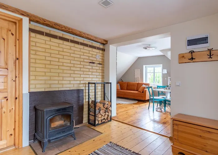 Guest house Alice Backyard - Apartments, & Exclusive Cave Saunas