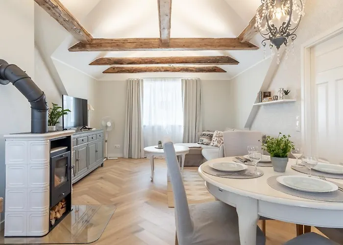 Alice Backyard - Apartments, & Exclusive Cave Saunas 4* Pärnu