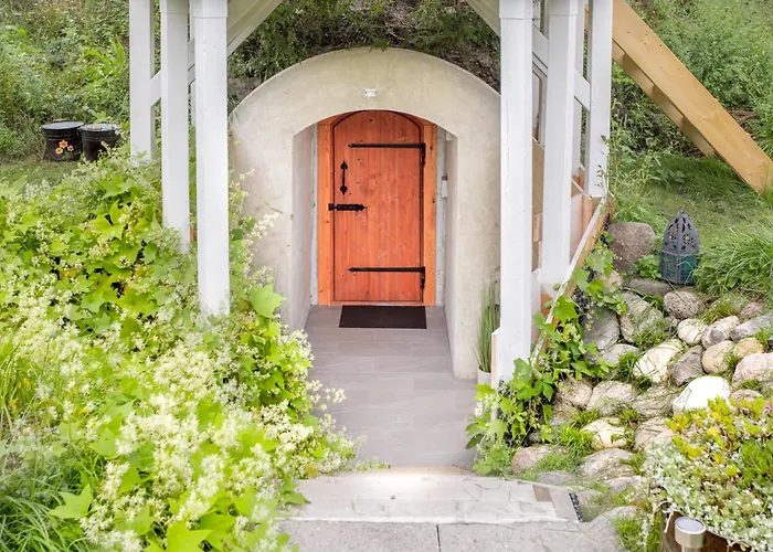 Alice Backyard - Apartments, & Exclusive Cave Saunas بارنو