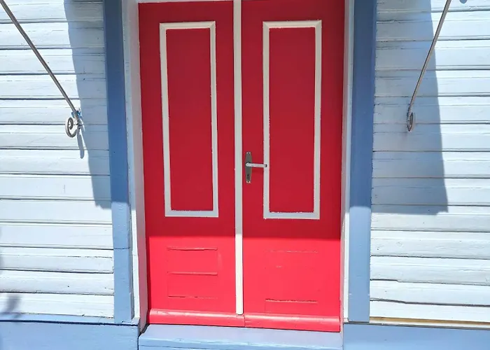 Alice Backyard - Apartments, & Exclusive Cave Saunas 4* Pärnu