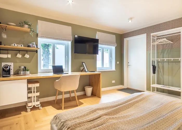 Alice Backyard - Apartments, & Exclusive Cave Saunas 4*